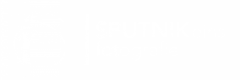 Firmenlogo in Weiß des Fotostudios für professionelle Fotoshootings in Berlin - SPUTNIKeins fotografie